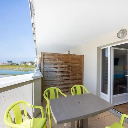Le Cormoran Apartment Courseulles-sur-Mer Exterior photo